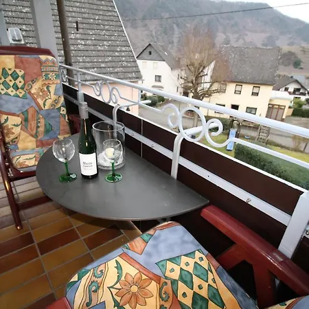 Апартаменты Komfort Fewo74-2 Бремм